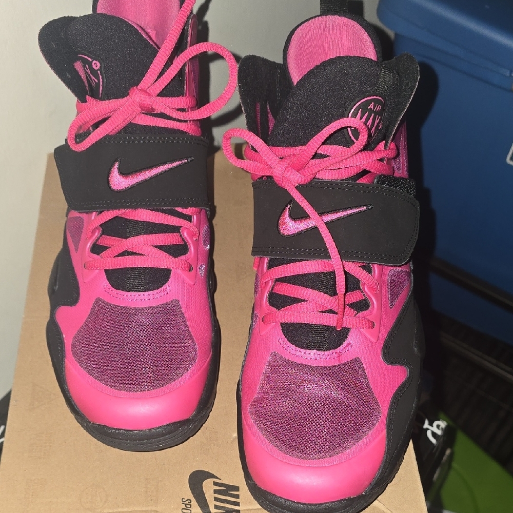 Nike Kids Black and Pink Sneakers